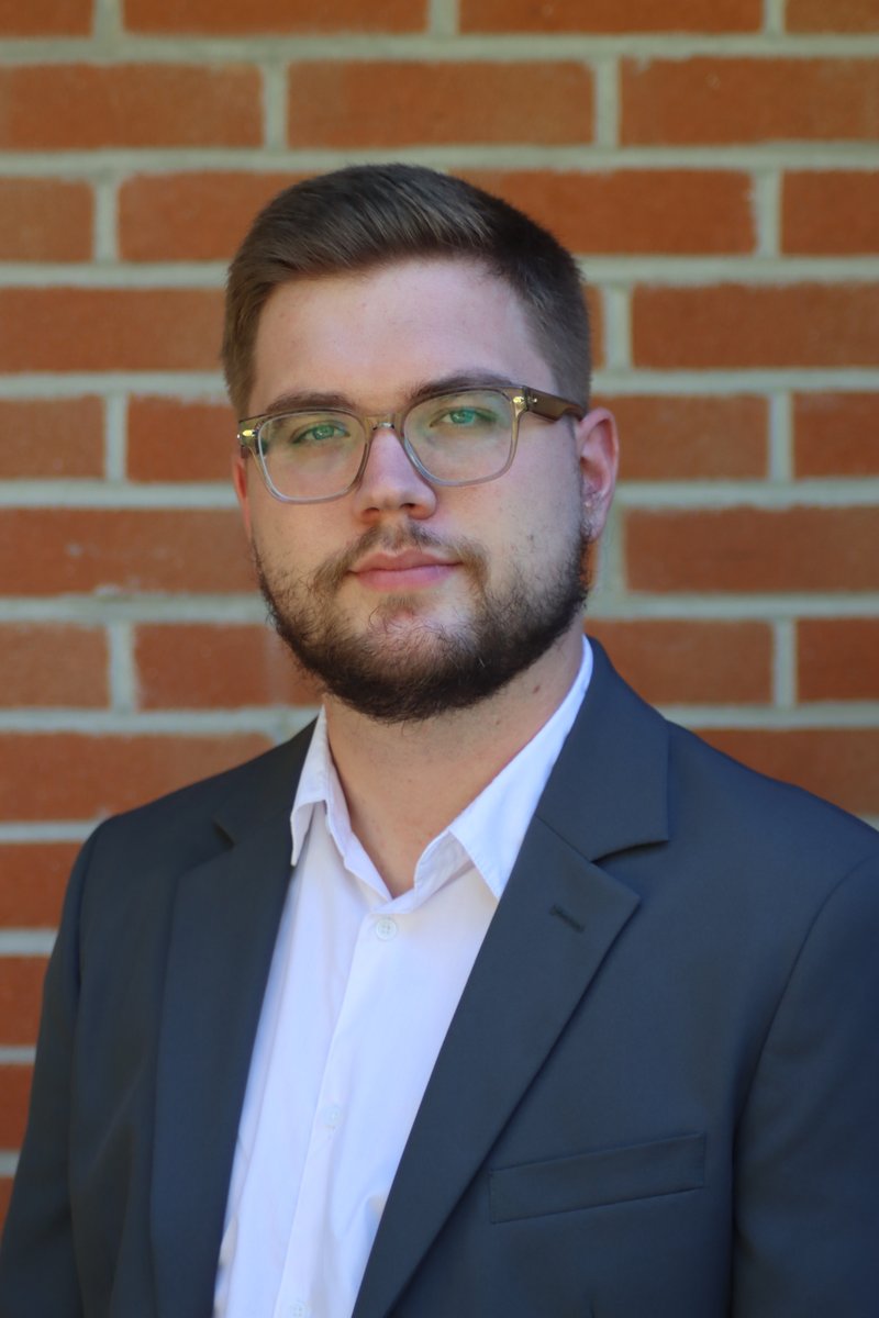 Luc Bourbiaux, technicien fondateur d'ABoxIT